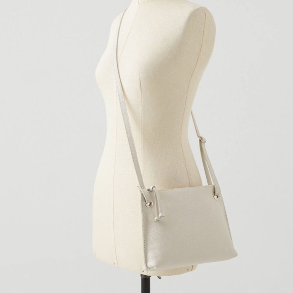 Roots Leather purse